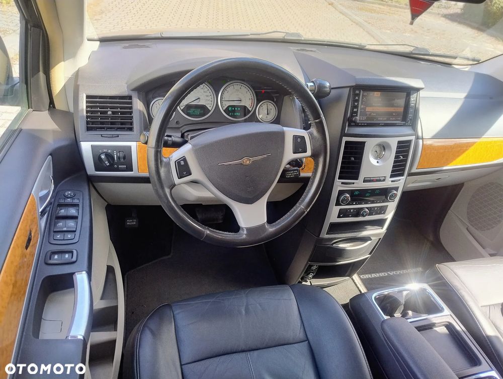 Chrysler Grand Voyager 3.8 Automatik Limited - 13
