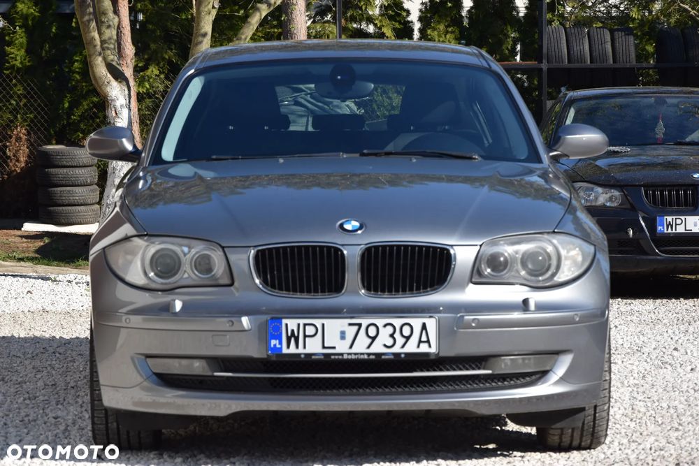 BMW Seria 1 120d DPF Edition Lifestyle - 2