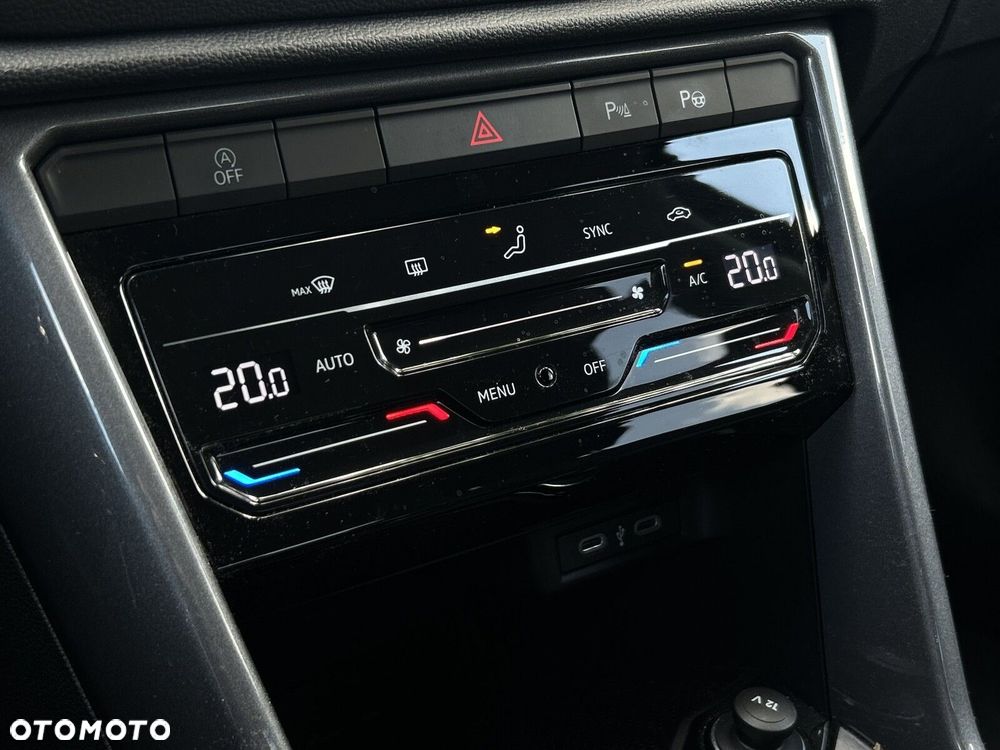 Volkswagen T-Roc 1.5 TSI Style DSG - 25