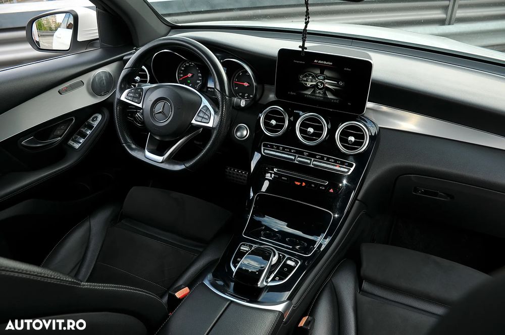 Mercedes-Benz GLC Coupe 250 d 4MATIC - 4