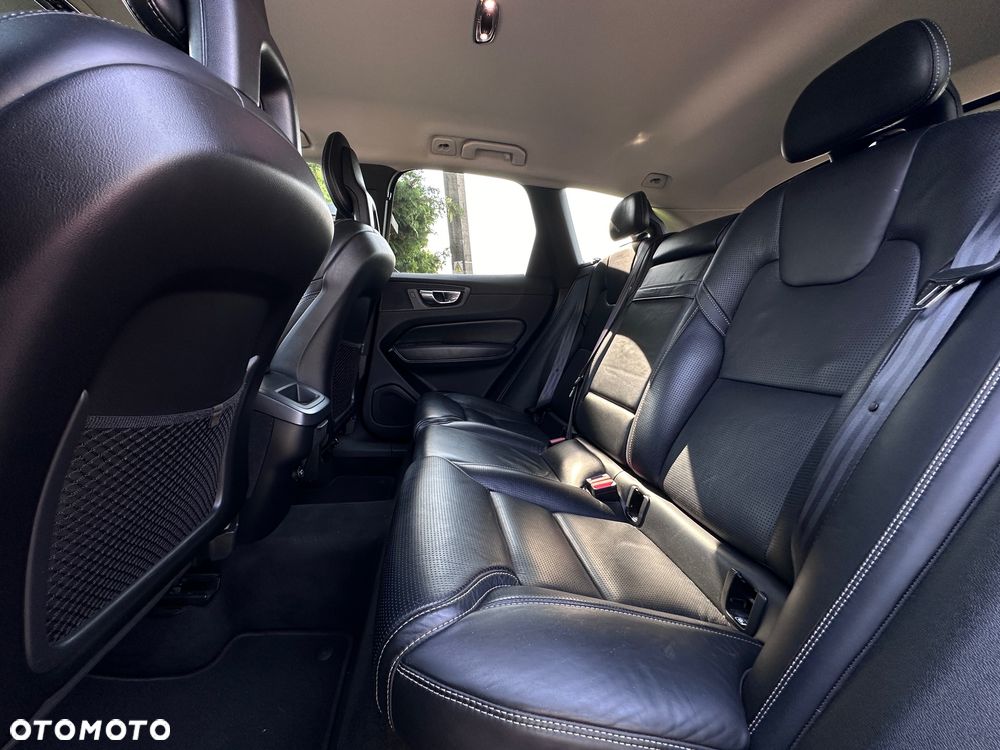 Volvo XC 60 T5 GPF AWD Inscription - 15