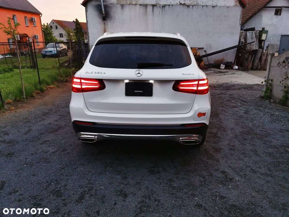 Mercedes-Benz GLC - 5