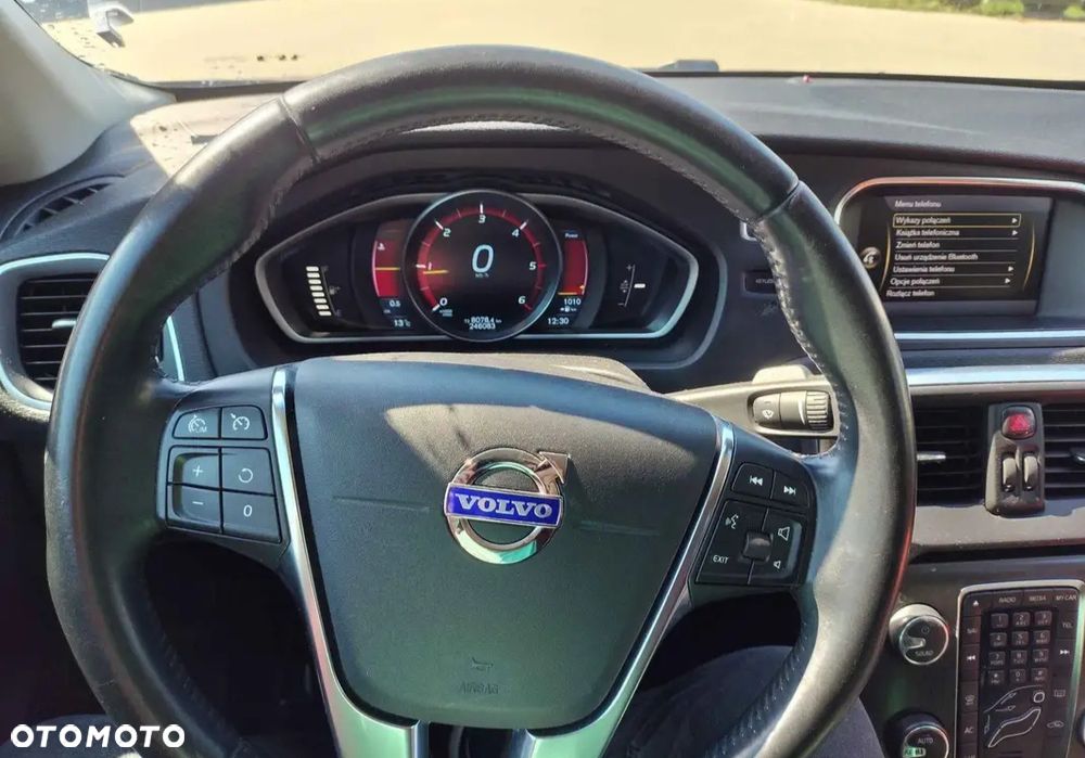 Volvo V40 D2 Summum - 7