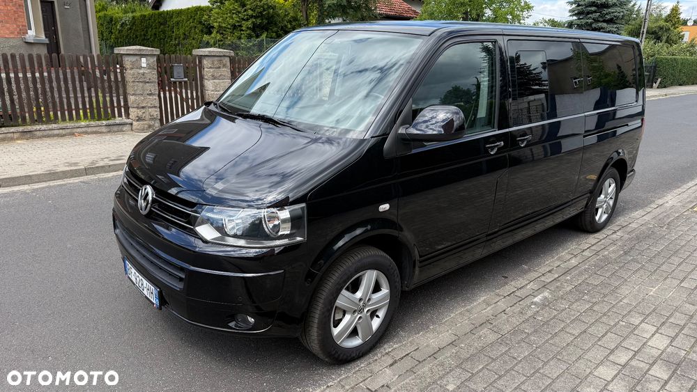 Volkswagen Multivan - 2