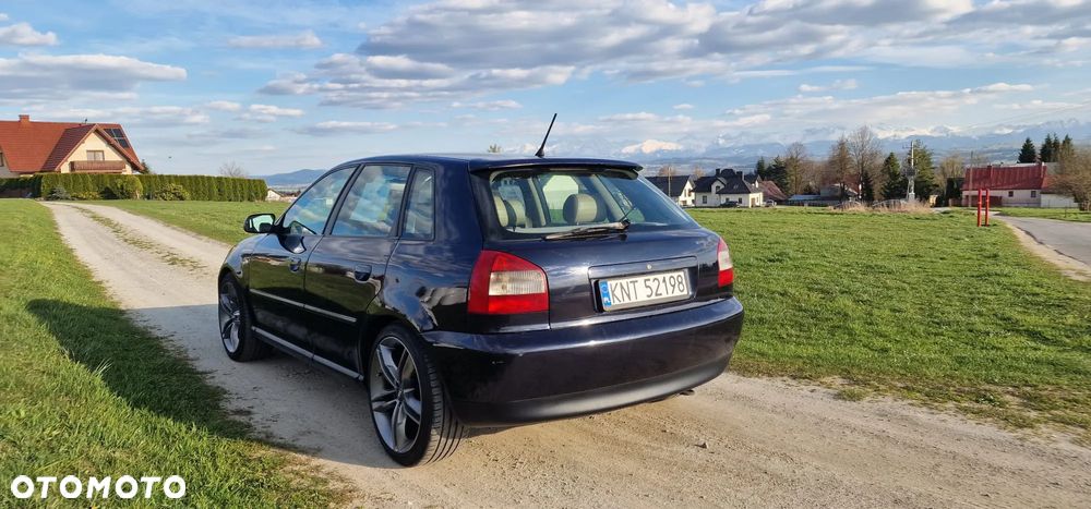 Audi A3 Sportback 1.9 TDI Ambition - 11