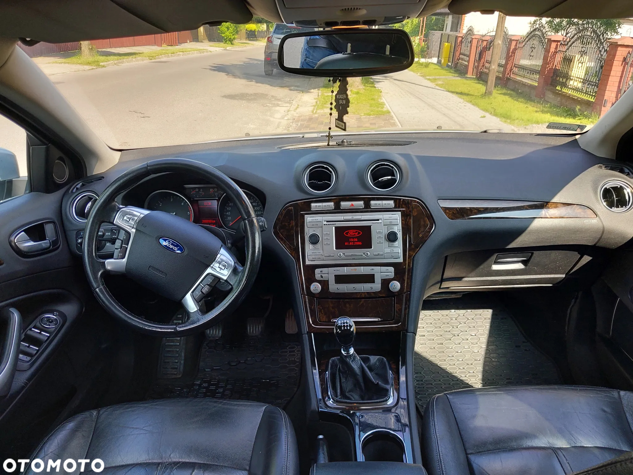Ford Mondeo 2.0 TDCi Ghia - 8