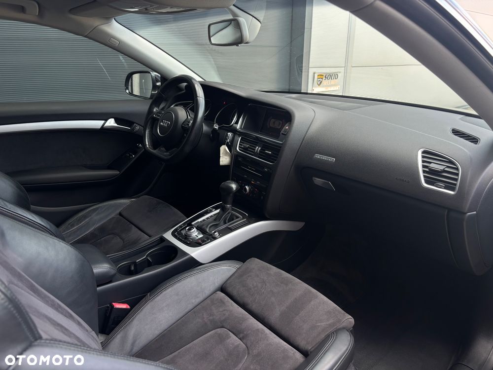 Audi A5 Coupé 2.0 TDI DPF (clean diesel) quattro S tronic - 32