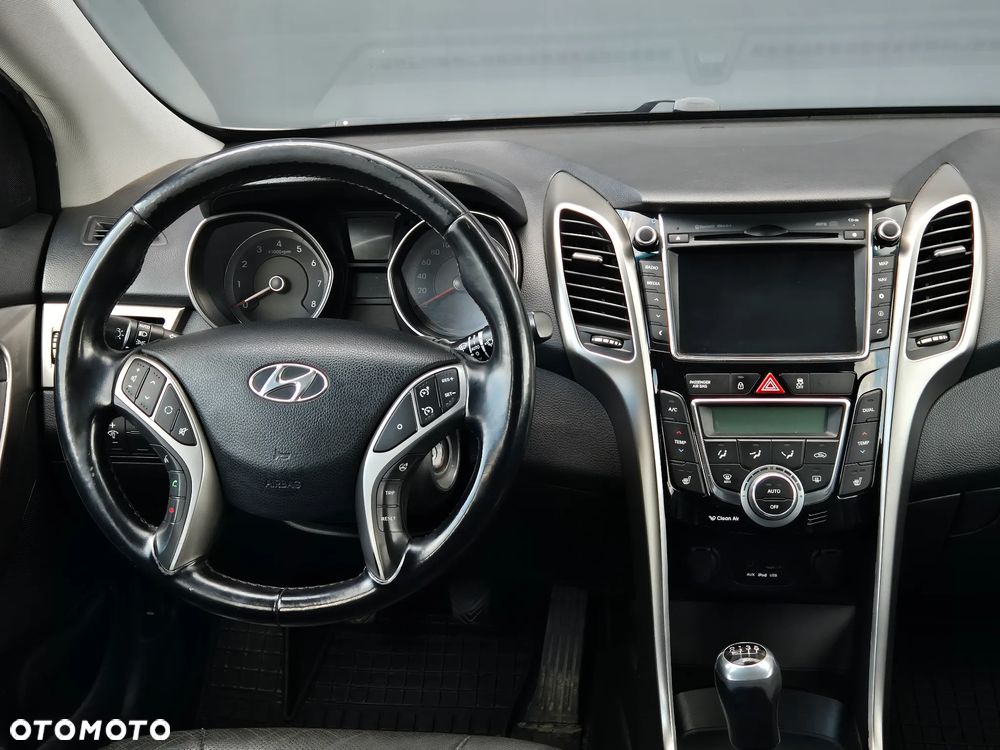 Hyundai i30 1.4 Premium - 21