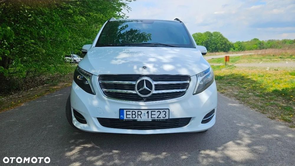 Mercedes-Benz Klasa V 250 BlueTEC lang 7G-TRONIC Edition 1 - 2