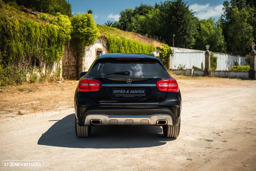 Mercedes-Benz GLA 220 CDi AMG Line 4-Matic - 50