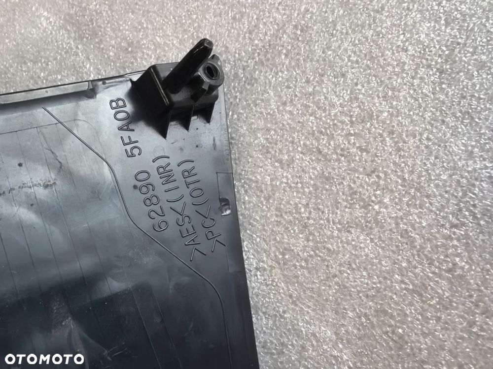 Nissan Micra K14 Emblemat przód logo znaczek - 4