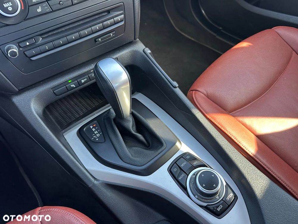 BMW X1 xDrive20d - 8