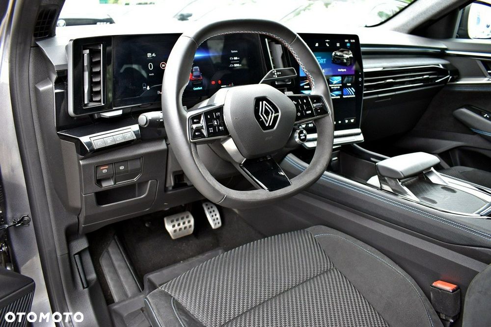 Renault Austral 1.3 TCe mHEV Iconic esprit Alpine - 10
