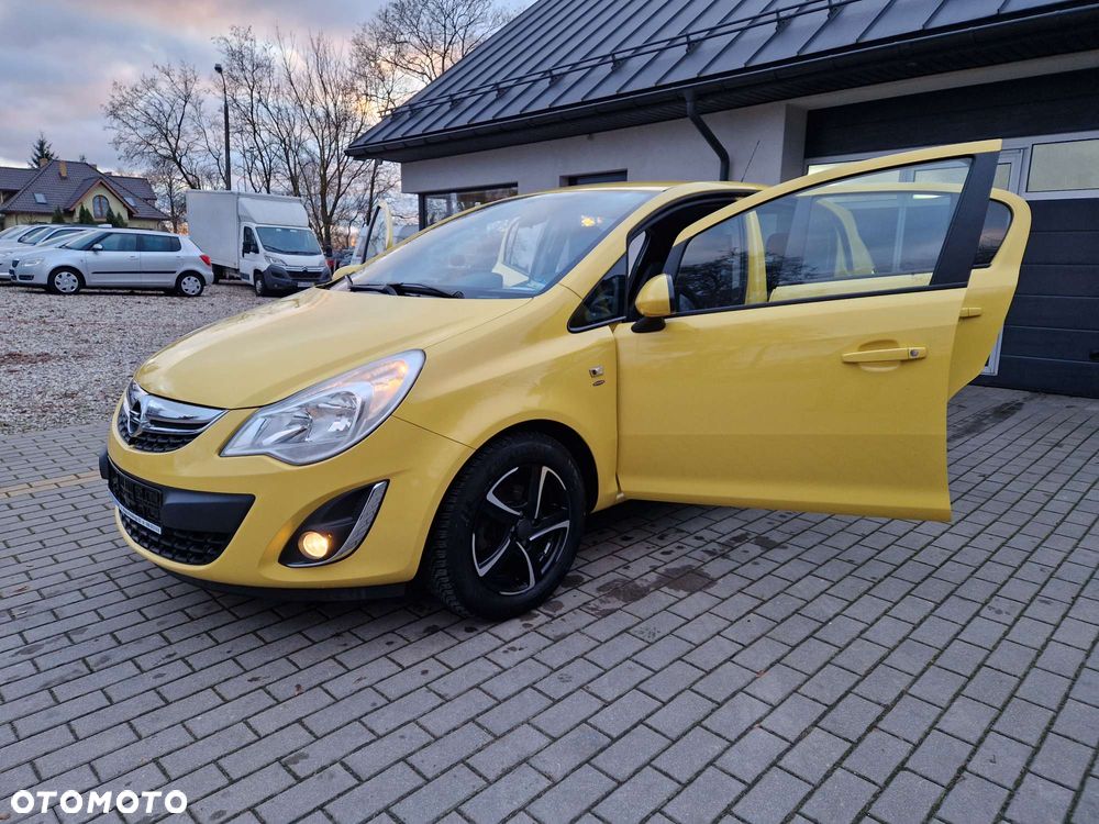 Opel Corsa 1.2 16V Color Edition - 28