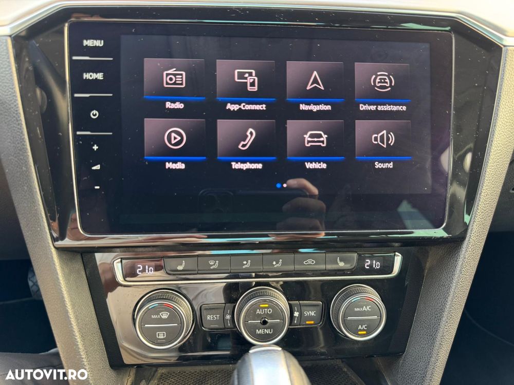 Volkswagen Passat 2.0 BiTDI DSG 4Mot Highline - 10