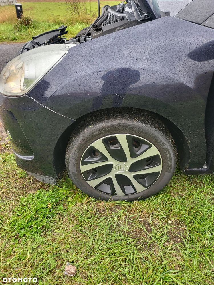 Citroën DS3 1.6 e-HDi SoChic - 5