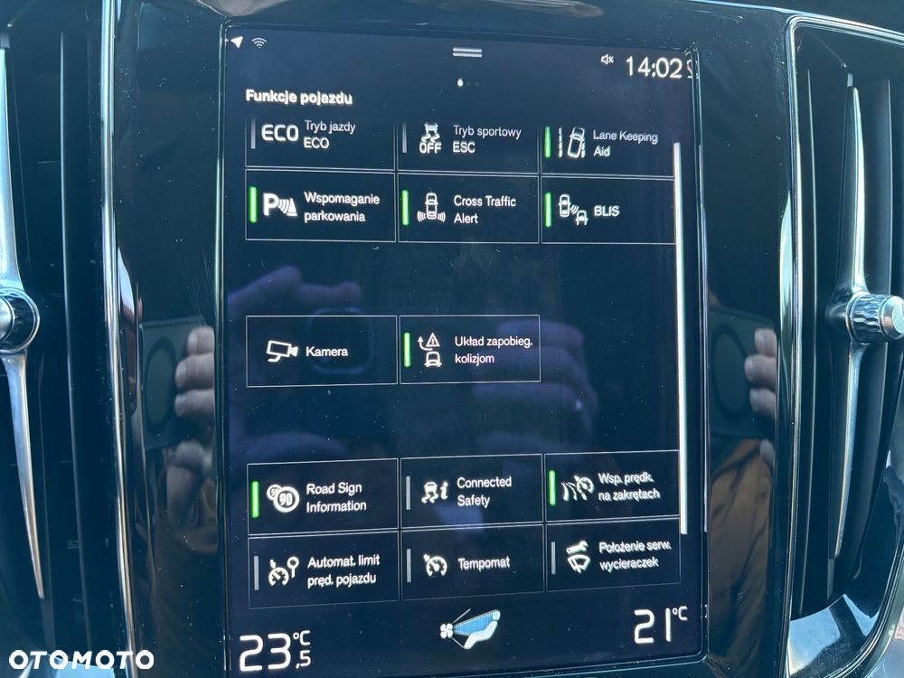 Volvo V60 B3 B Geartronic Momentum Core - 24