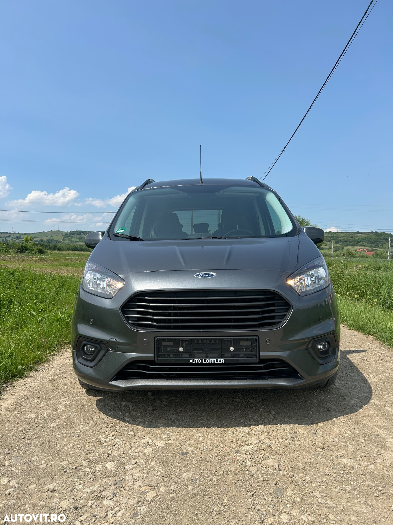 Ford Tourneo Courier 1.0 EcoBoost Titanium - 3