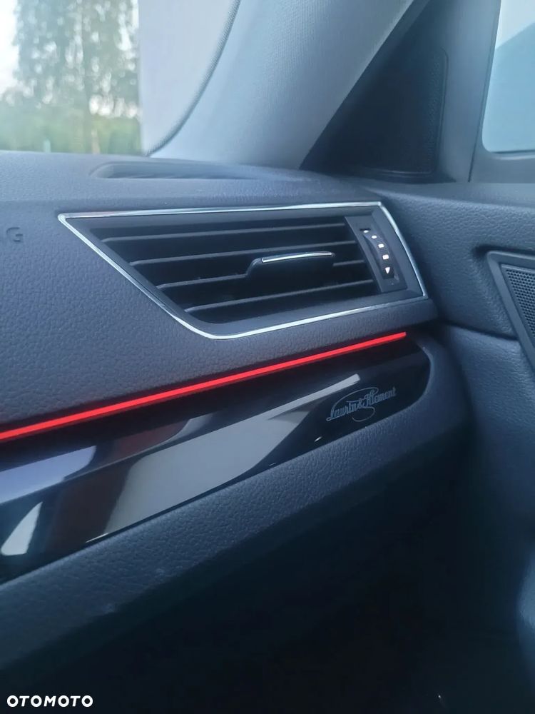 Skoda Superb 2.0 TDI SCR L&K DSG - 11