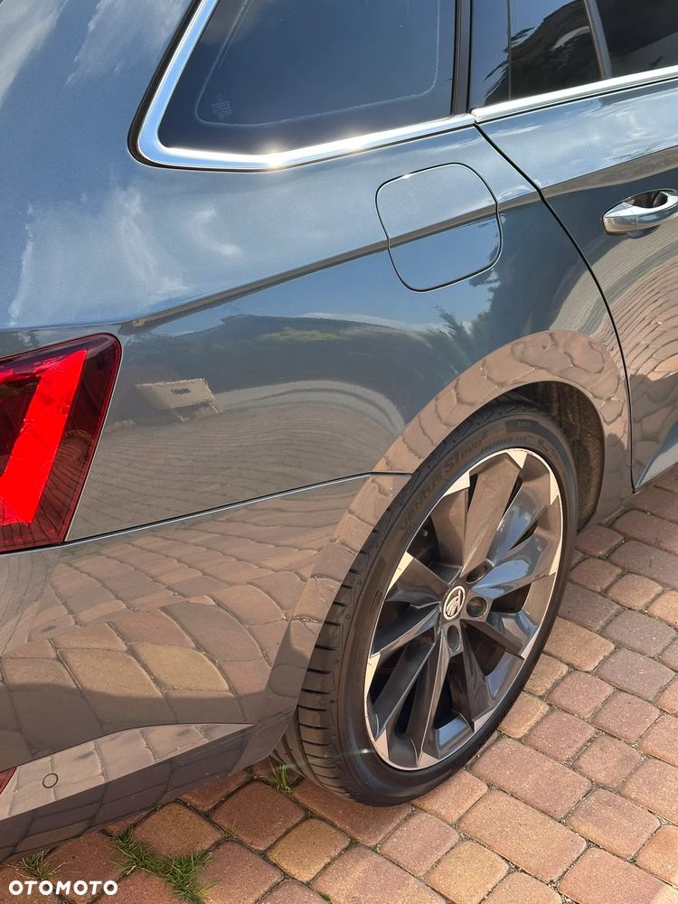 Skoda Superb 2.0 TDI Style DSG - 9