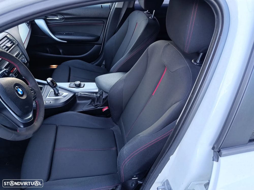BMW 120 d Sport-Aut. Sport Line - 8