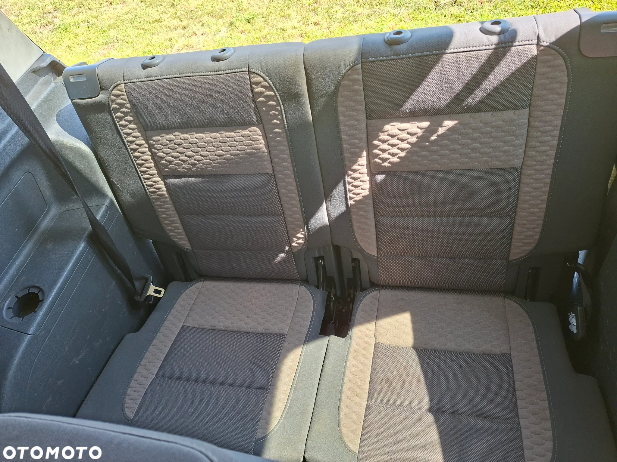 Volkswagen Touran 2.0 TDI Highline - 11