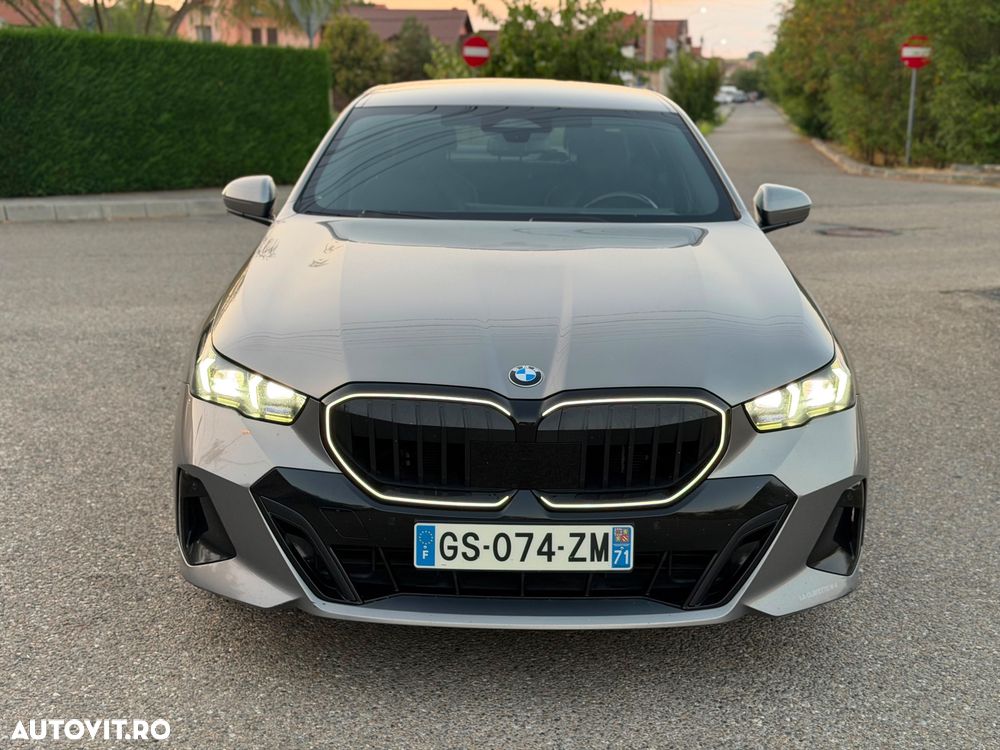 BMW Seria 5 520d xDrive Aut. - 2