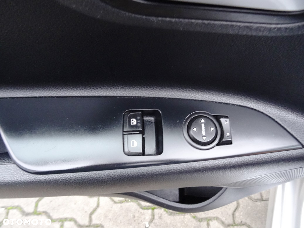 Kia Rio 1.2 Business Line - 19