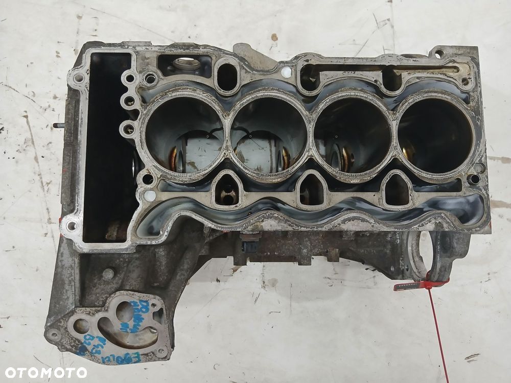 BLOK SILNIKA BMW E90 N43B20A 7558226 - 1