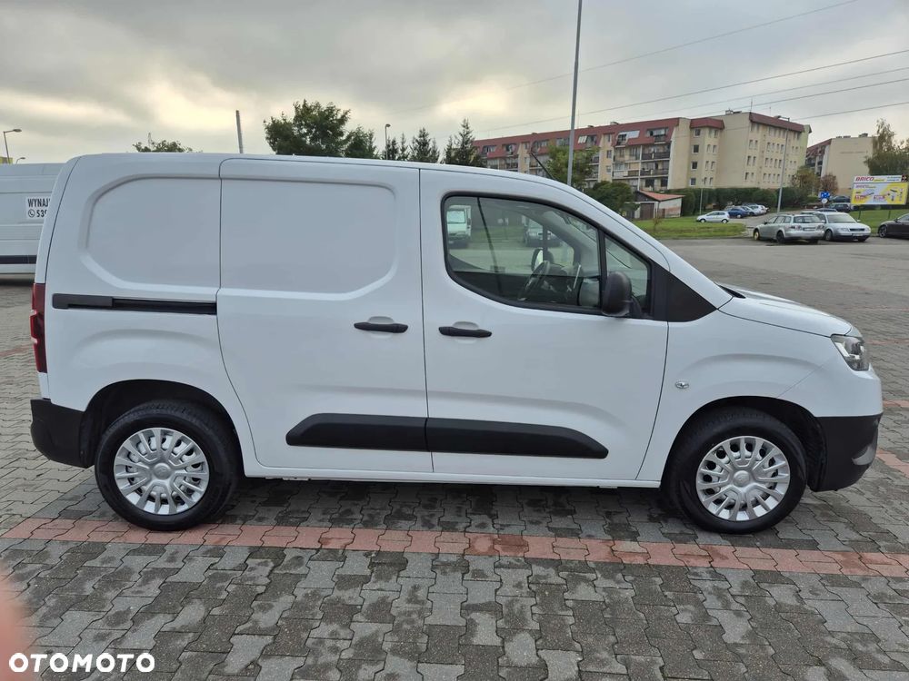 Toyota Proace City - 3