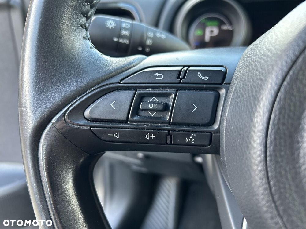 Toyota Yaris Cross Hybrid 1.5 Comfort - 17