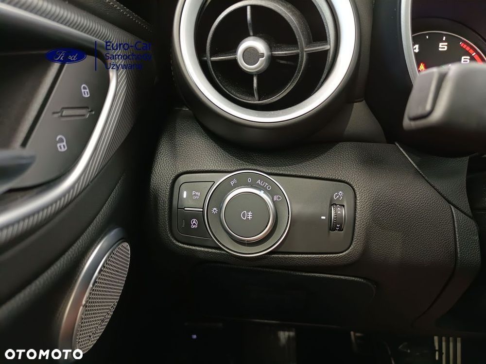 Alfa Romeo Giulia 2.0 Turbo Veloce Q4 - 30