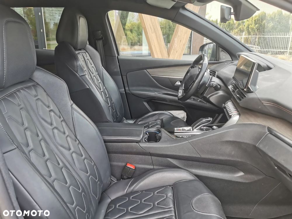Peugeot 3008 225 e-EAT8 GT - 22