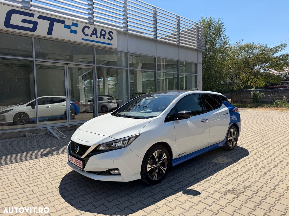 Nissan LEAF - 1