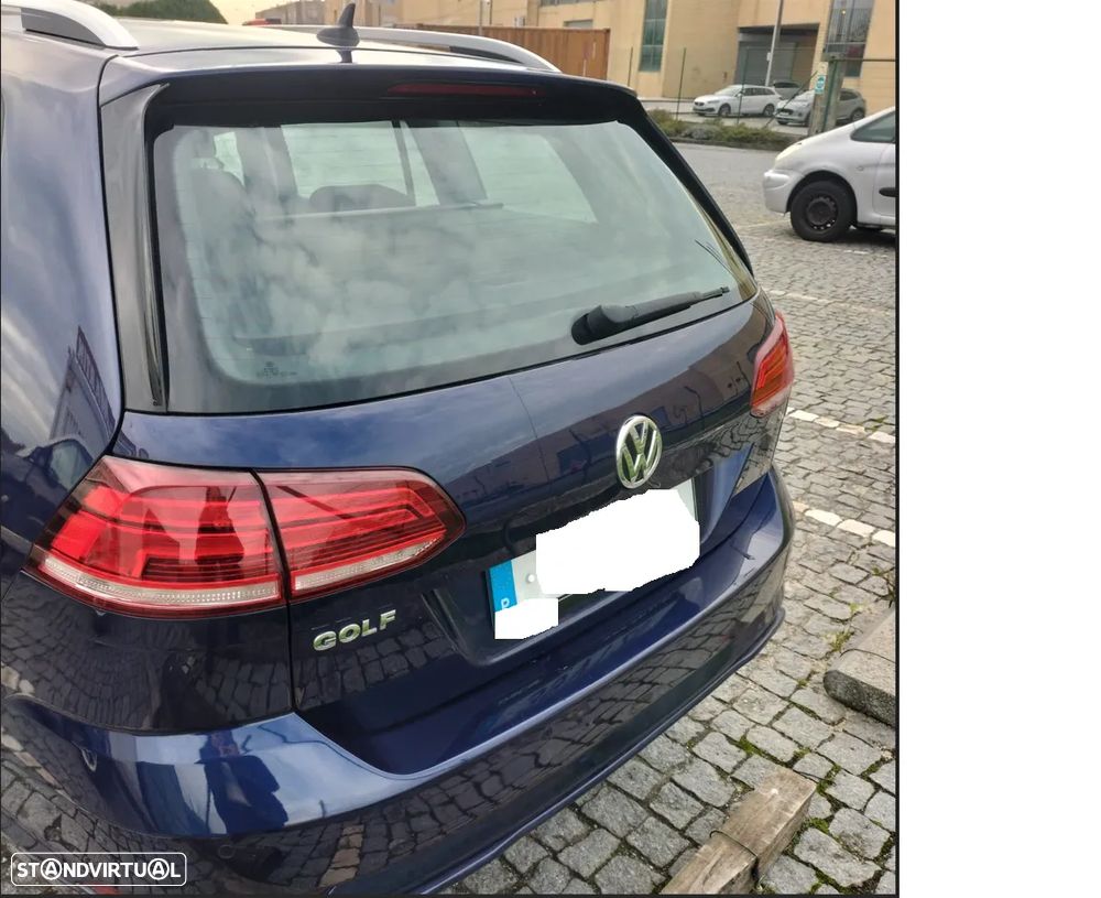 VW Golf Variant 1.6 TDi R-Line DSG - 3