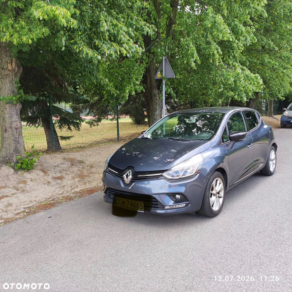 Renault Clio 1.2 16V Limited - 1