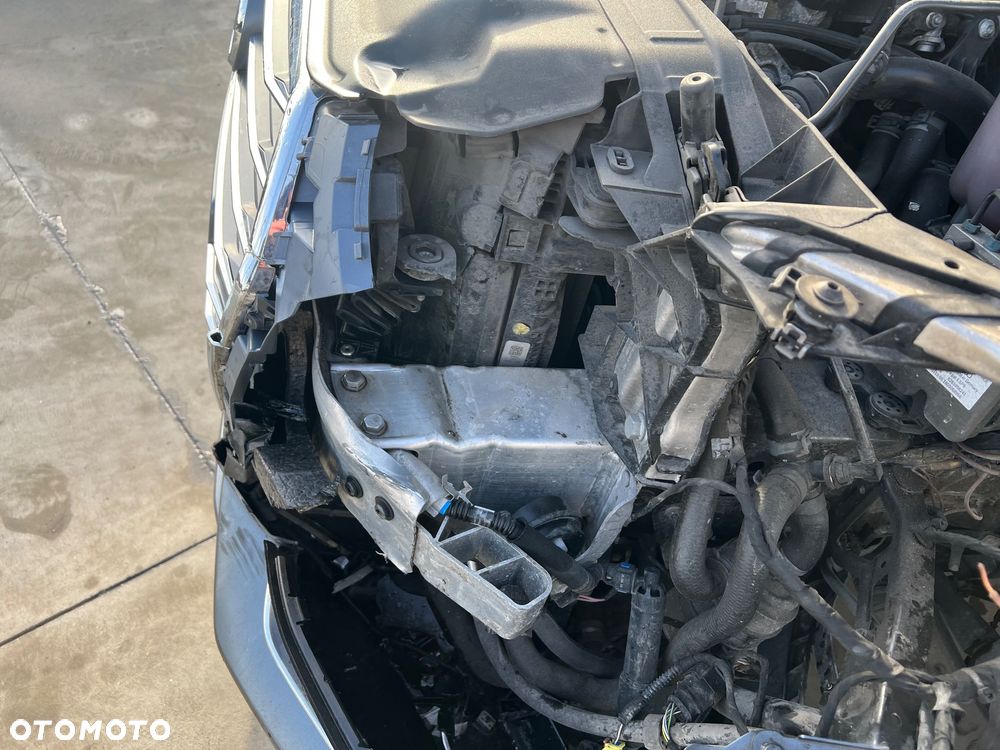 Audi A4 Avant 2.0 TDI S tronic quattro sport - 24