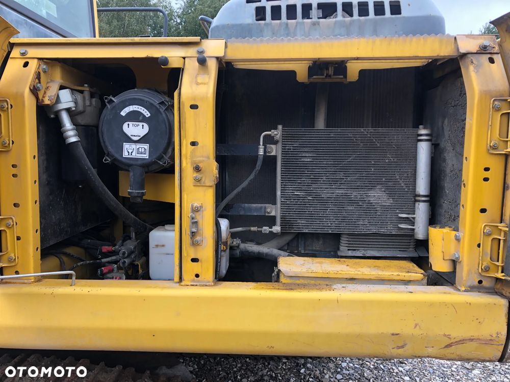 Komatsu PC 210LC-8 - 6