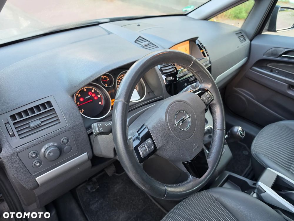 Opel Zafira 1.7 CDTI Cosmo - 23