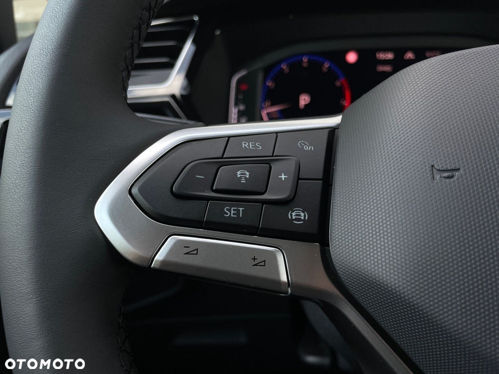 Volkswagen Touran 1.5 TSI EVO Highline DSG - 10