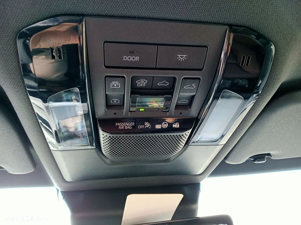 Toyota Land Cruiser LC 2.8 D-4D Executive - 21