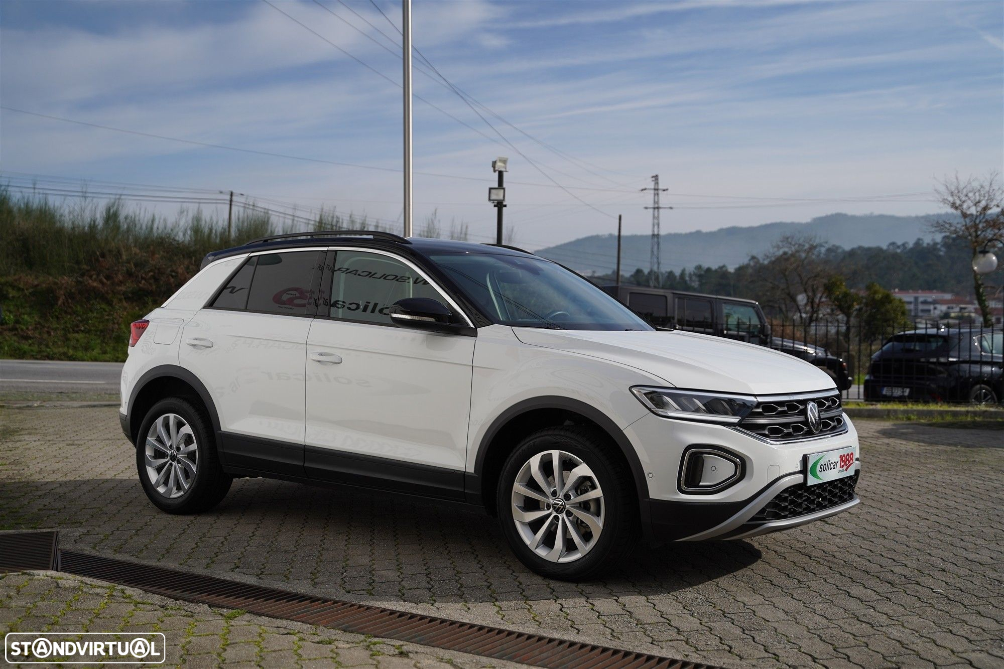 VW T-Roc 1.5 TSI Urban DSG - 6