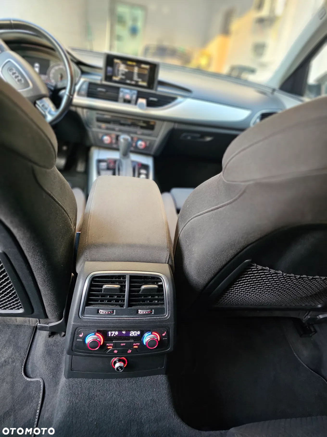 Audi A6 Avant 2.0 TDI Ultra S tronic - 18