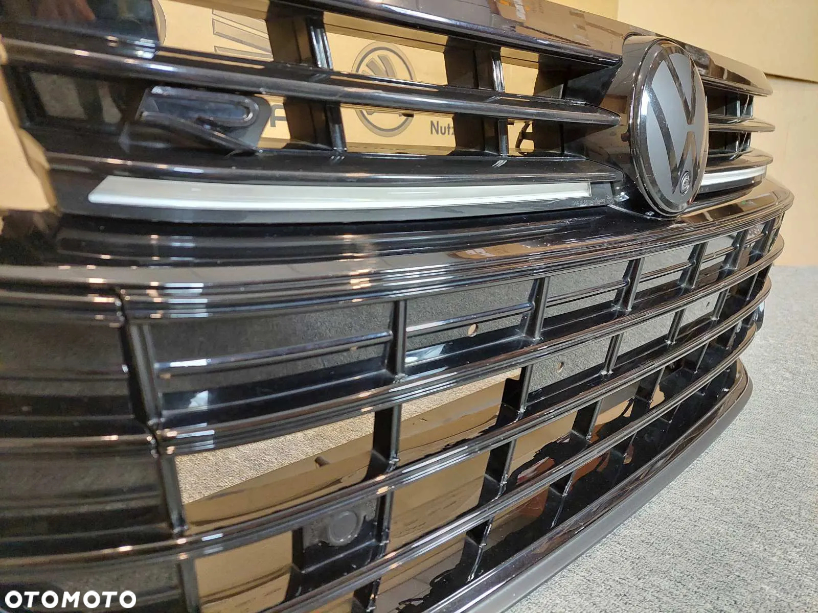 VW ARTEON R Model Lift 2021-2024 Kompletny przod Maska Zderzak Pas Lampy Blotniki - 19
