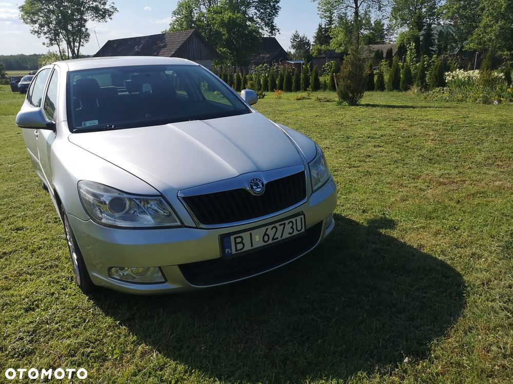 Skoda Octavia 1.4 TSI Ambiente - 4