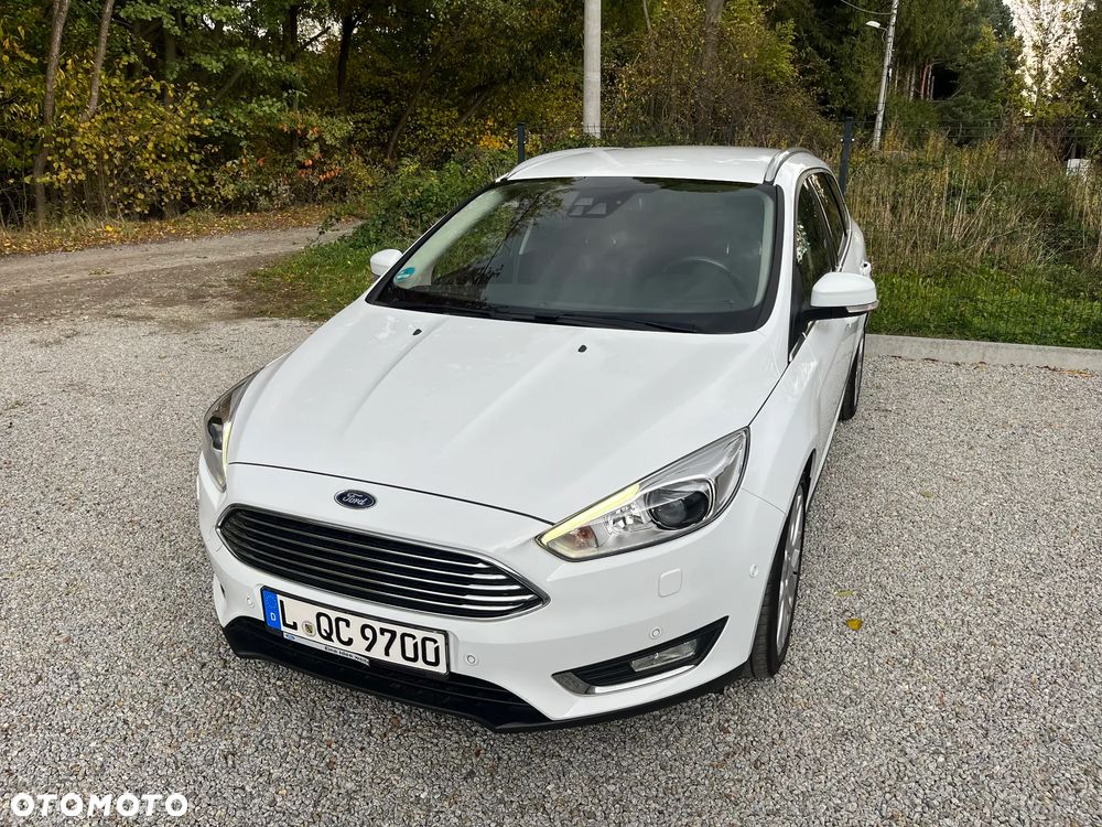 Ford Focus 1.0 EcoBoost STart-Stopp-System TITANIUM - 24
