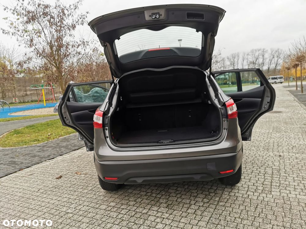 Nissan Qashqai 1.2 DIG-T Acenta EU6 - 21