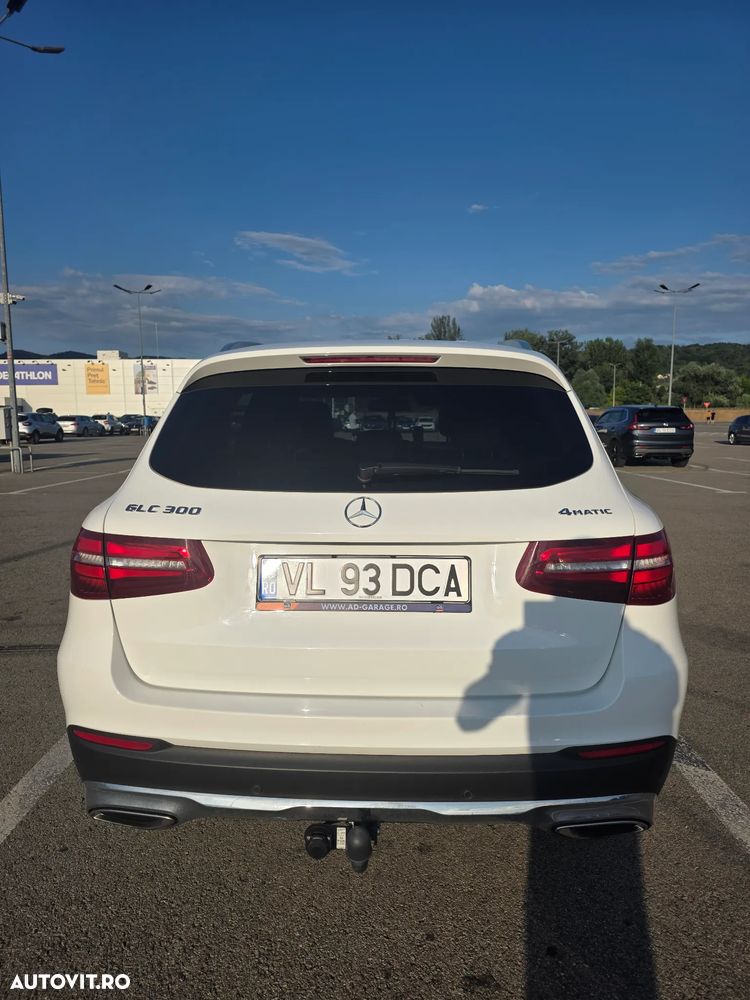 Mercedes-Benz GLC - 10