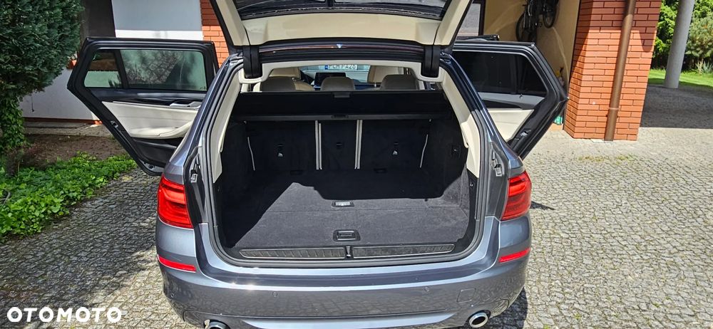 BMW Seria 5 520d - 12