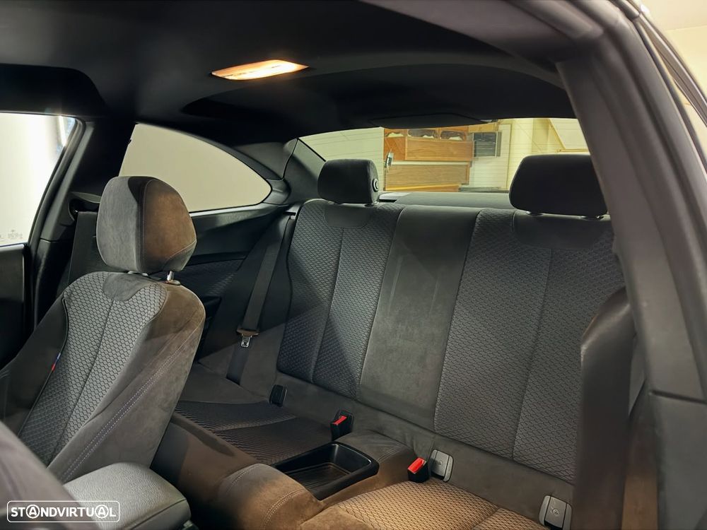 BMW 218 i M Sport - 10